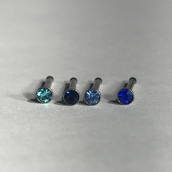 Nose stud - Picture 1 of 5